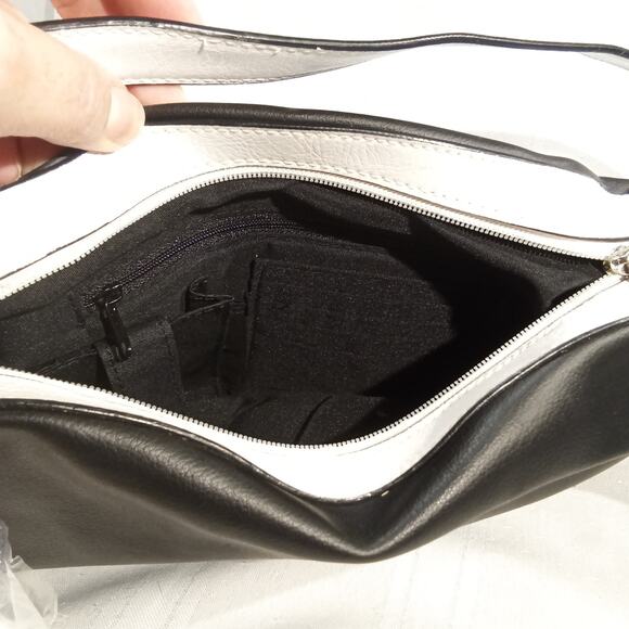 Strada Black & White Vinyl Shoulder Bag w/ Mini Pouch NWT Organizer - Picture 4 of 11